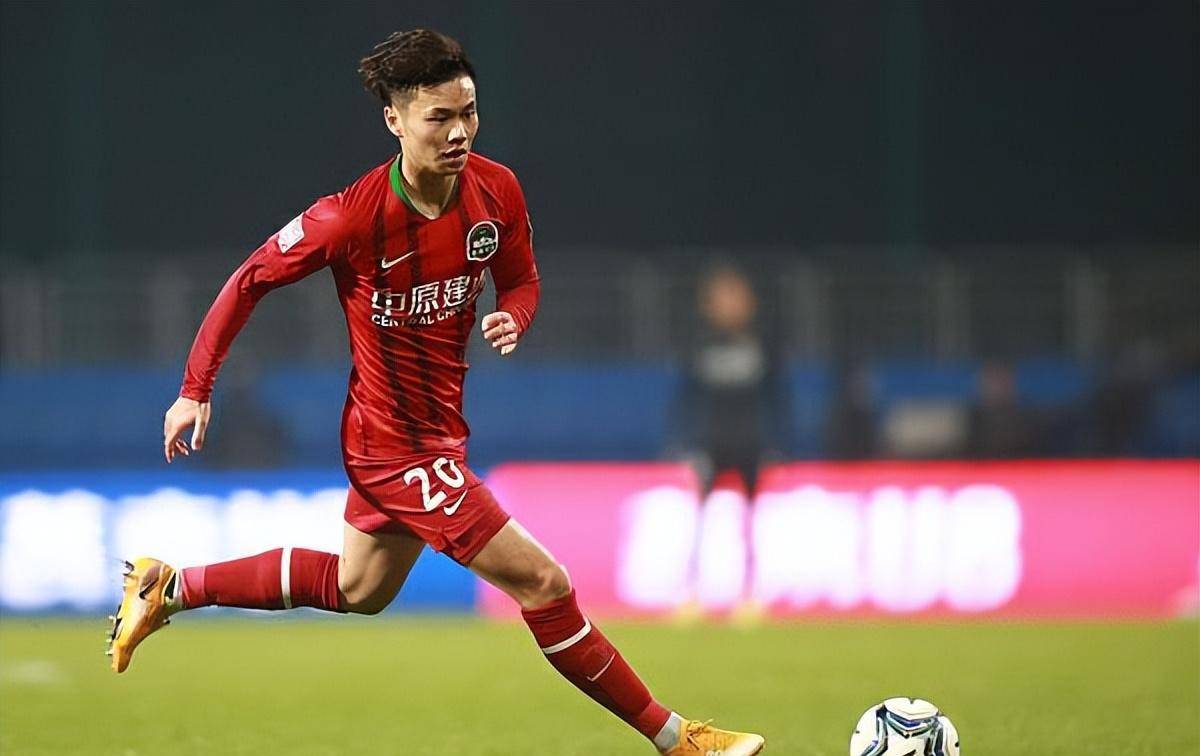 九游官网入口注册-击剑赛场再起风云：天山鲨队队击败瓯越独角兽队，脚步移动更到位精神属性拉满的简单介绍